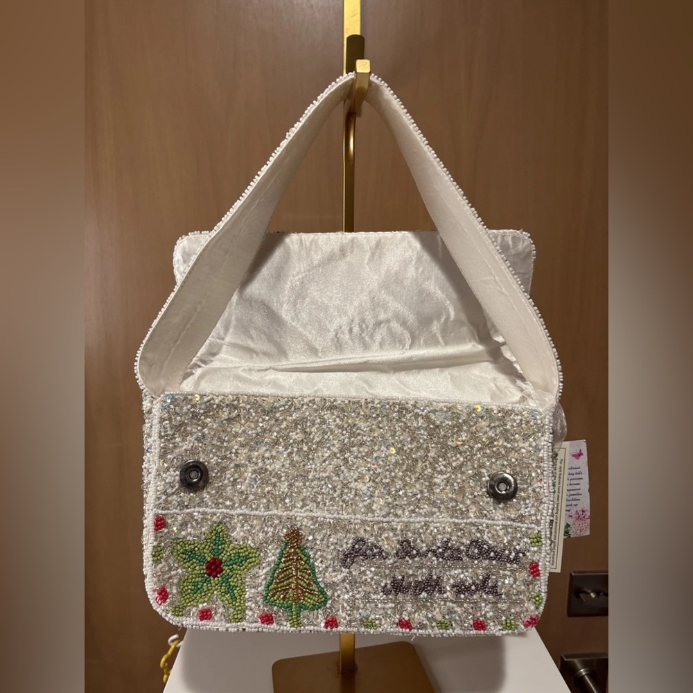 Christmas/Santa Beaded Shoulder Bag - Picture 4 of 4